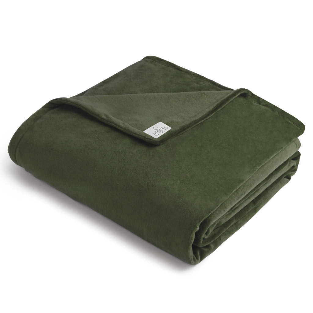 BiggerBee Throw Blanket ~ Olive